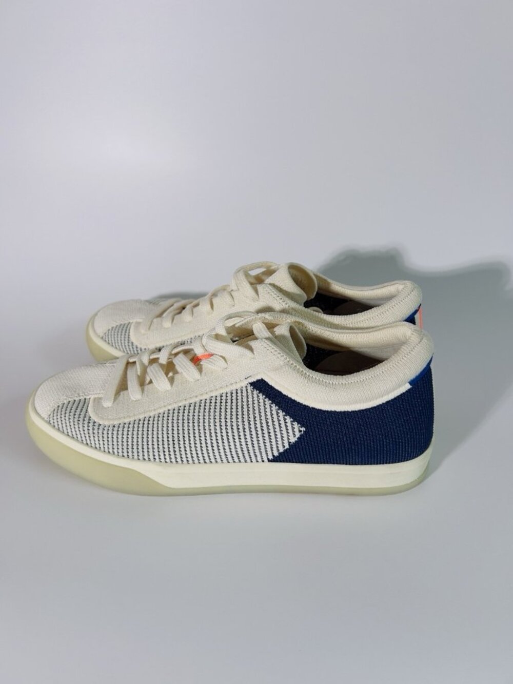 Rothy’s Women’s Knit Lace Up Sneakers Blue White Size 7 Comfort Shoes No Box - Picture 6 of 11